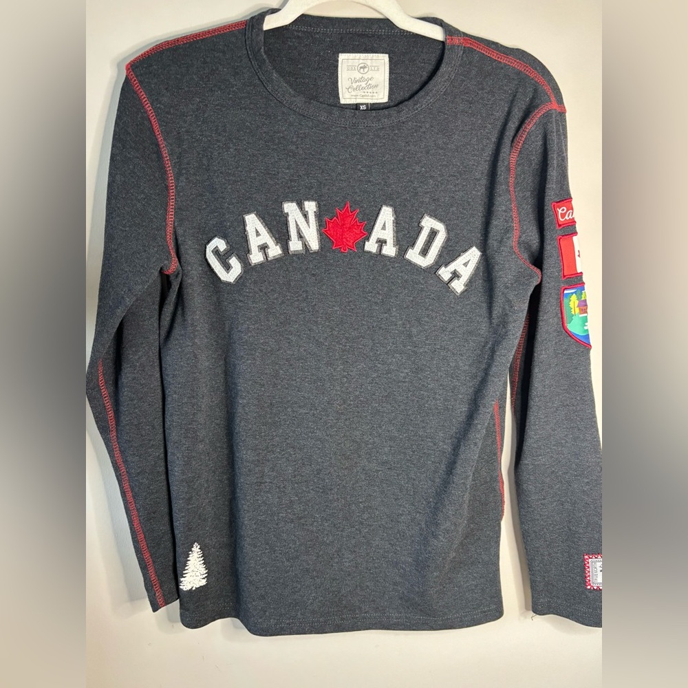 GGS LTD Vintage Collection‎ Canada Long Sleeve Shirt with Red Accents size XS